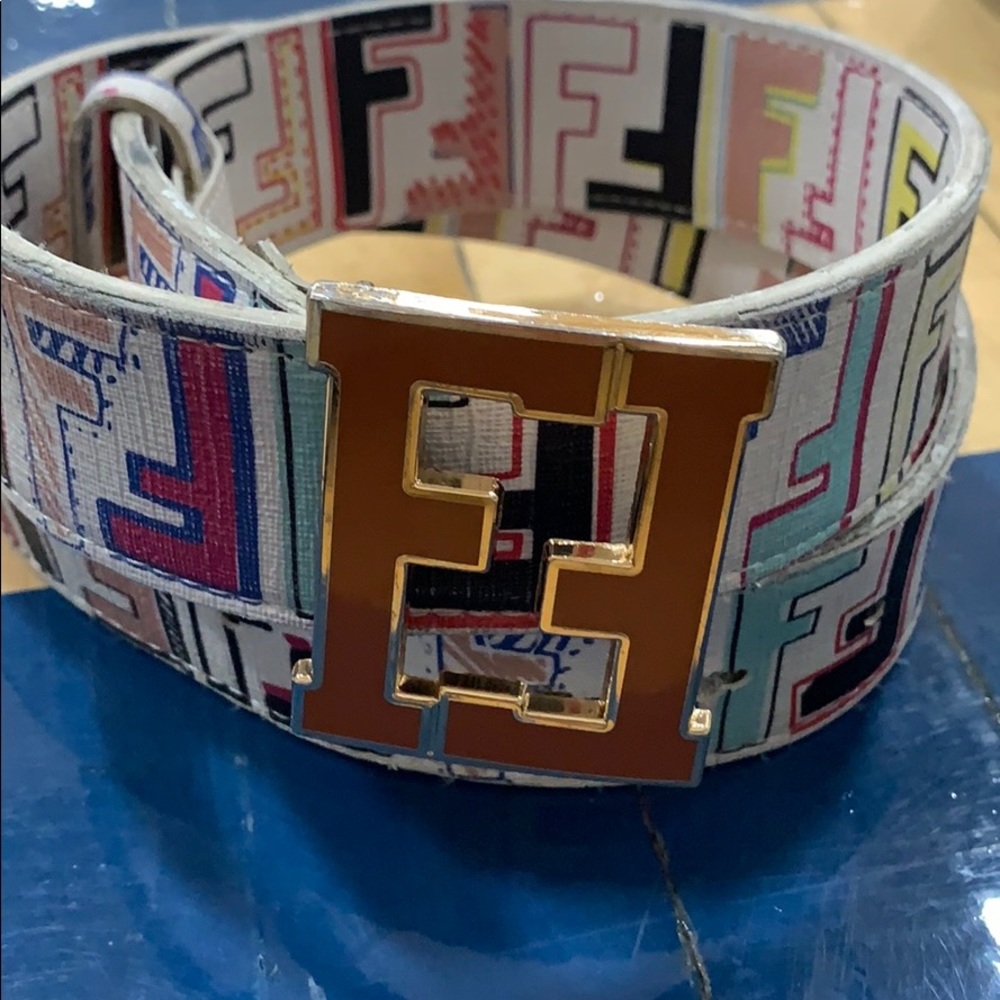 Fendi belt